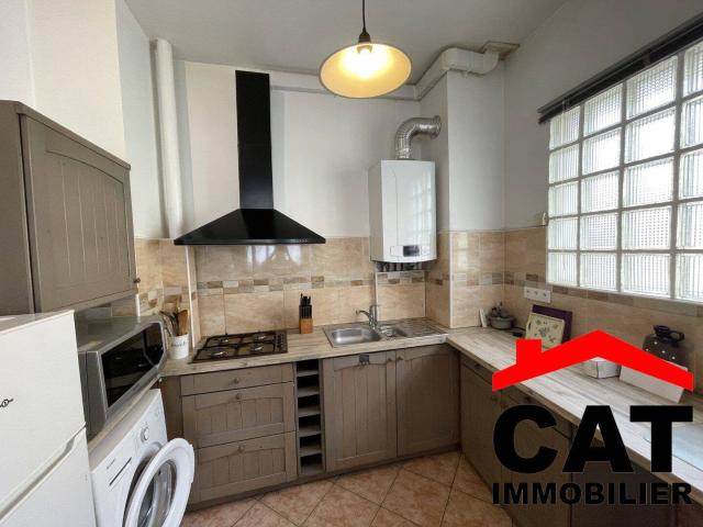 APPARTEMENT MEUBLÉ 2 PIECES