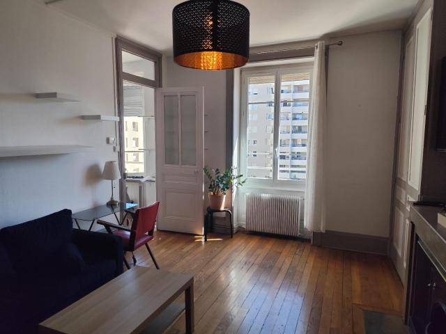 Appartement meublé 2 pièces 42 m²