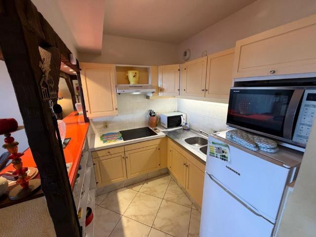 Appartement meublé 2 pièces 48m²