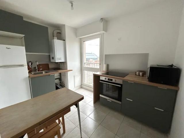 Appartement meublé 2 pièces 49 m²