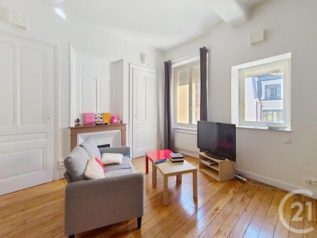 Appartement meublé 2 pièces 49 m²