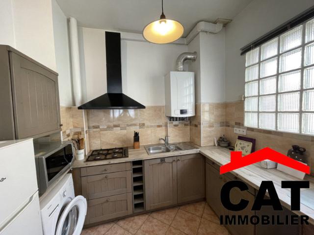 APPARTEMENT MEUBLÉ 2 PIECES