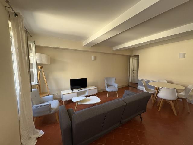 Appartement meublé 2 pièces 56 m²
