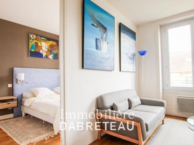 Appartement meublé 2 pièces 57 m²