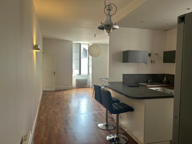 Appartement meublé 2 pièces 59 m²