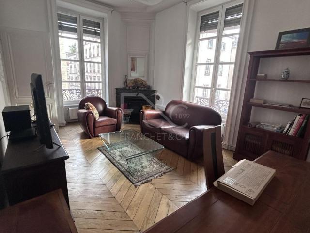 Appartement meublé 2 pièces 62 m²