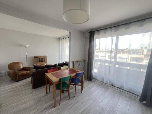 Appartement meublé 2 pièces 64 m²
