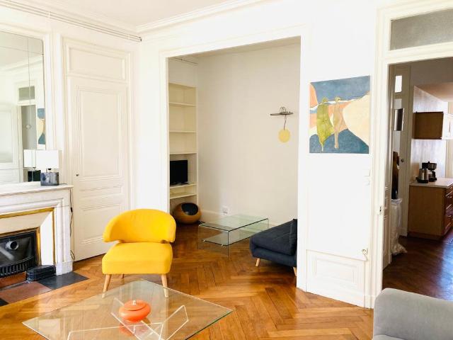 Appartement meublé 2 pièces 64 m²