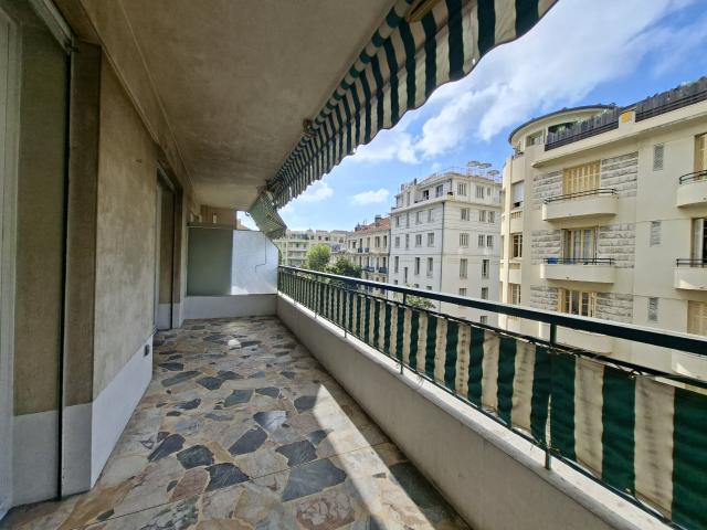 Appartement meublé 2 pièces 80 m²