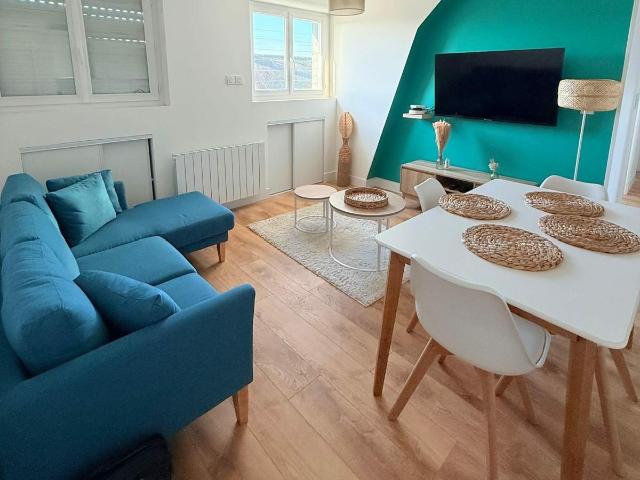 Appartement meublé 2 pièces 83 m²