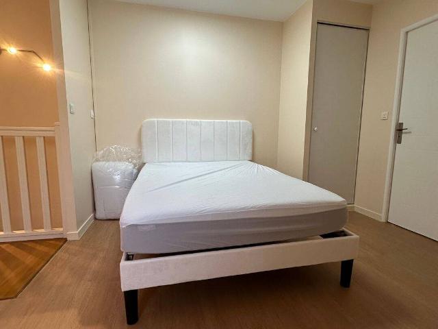 Appartement meublé 2 pièces de 42 m² en duplex – Terrasse, parking – Centre ville de Savigny sur Orge
