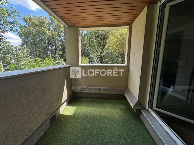 Appartement meublé 2P 65 m² balcon et cave