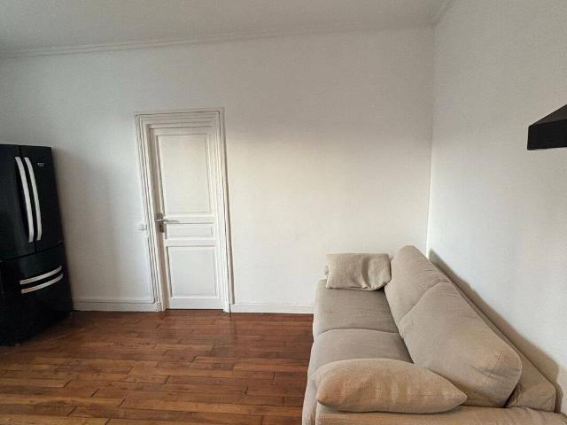 Appartement meublé 33,67m² — Maisons Alfort, face à la mairie — 1300€/mois CC