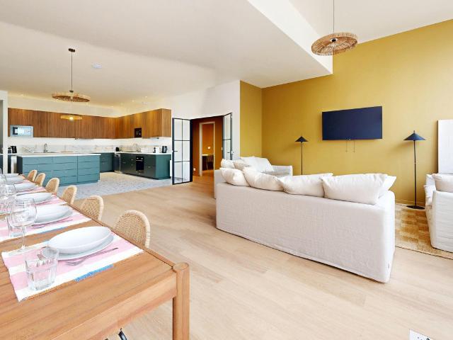 Appartement meublé 7 pièces 440 m²