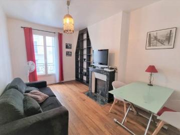 Appartement à louer à Rue du Commerce Paris - Cheminée