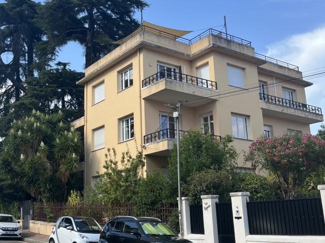 Appartement meublé 4 pièces 105 m²