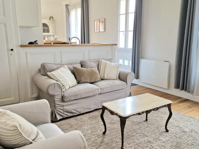 Appartement meublé 4 pièces 106 m²