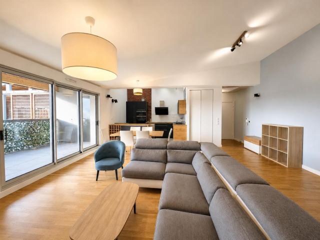 Appartement meublé 4 pièces 107 m²