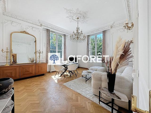 Appartement meublé 4 pièces 101 m²