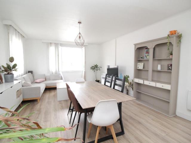 Appartement meublé 4 pièces 102 m²