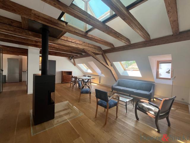 Appartement meublé 4 pièces 102 m²
