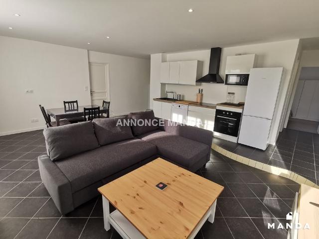 Appartement meublé 4 pièces 10 m²