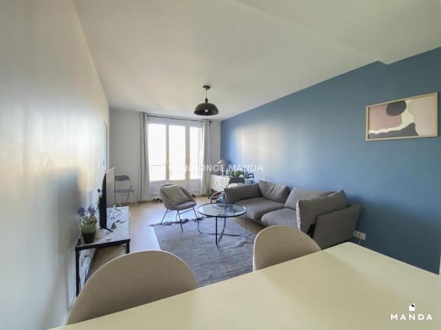 Appartement meublé 4 pièces 10 m²