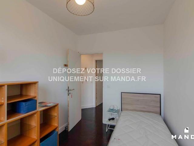 Appartement meublé 4 pièces 10 m²