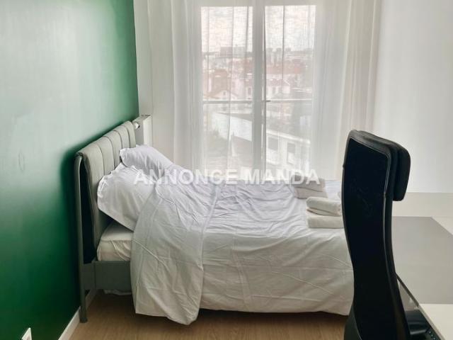 Appartement meublé 4 pièces 10 m²