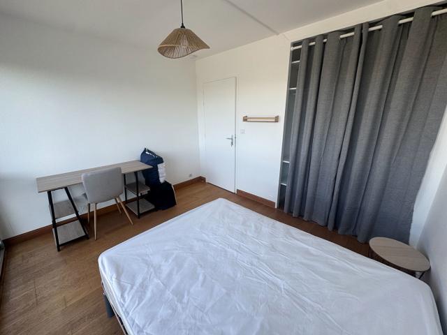 Appartement meublé 4 pièces 10 m²