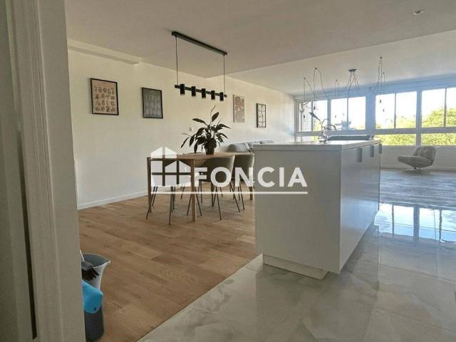 Appartement meublé 4 Pièces 111.9m² à louer 2940 euros CHATOU