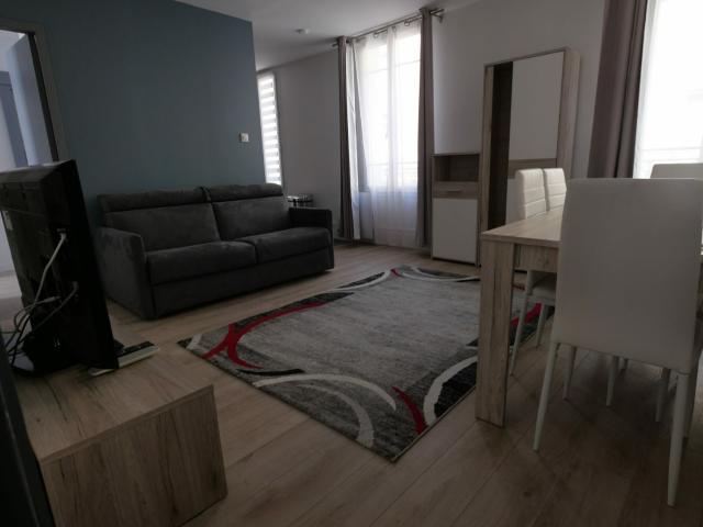 Appartement meublé 4 pièces 11 m²