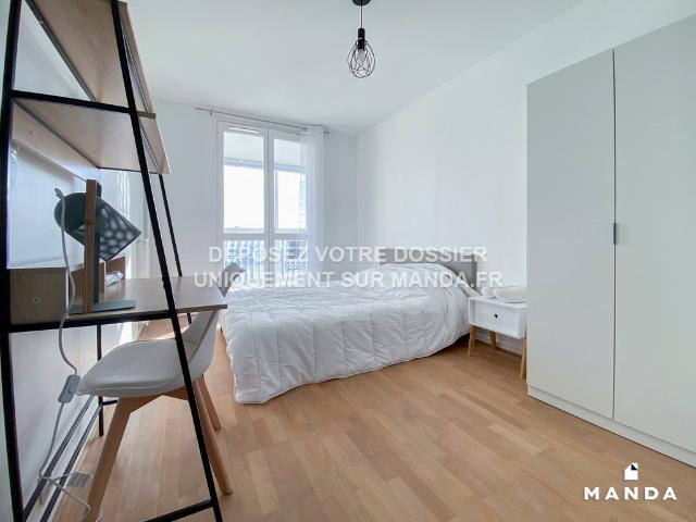 Appartement meublé 4 pièces 12 m²