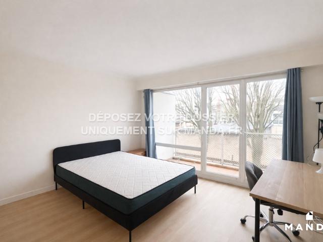 Appartement meublé 4 pièces 12 m²