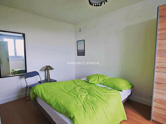 Appartement meublé 4 pièces 12 m²
