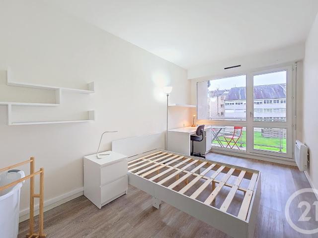 Appartement meublé 4 pièces 12 m²