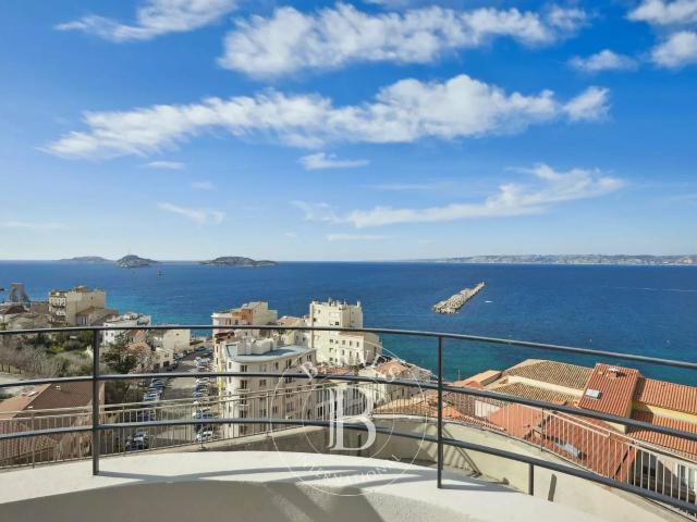 Appartement meublé 4 pièces 130 m²