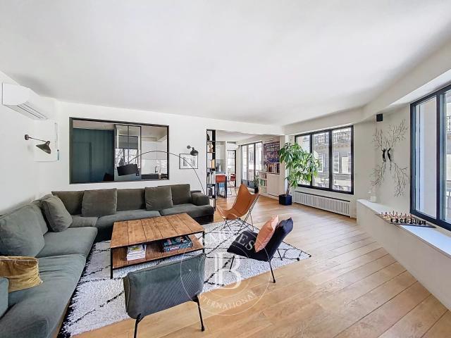 Appartement meublé 5 pièces 152 m²