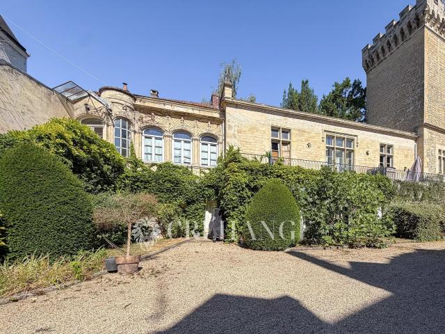 Appartement meublé 4 pièces 160 m²