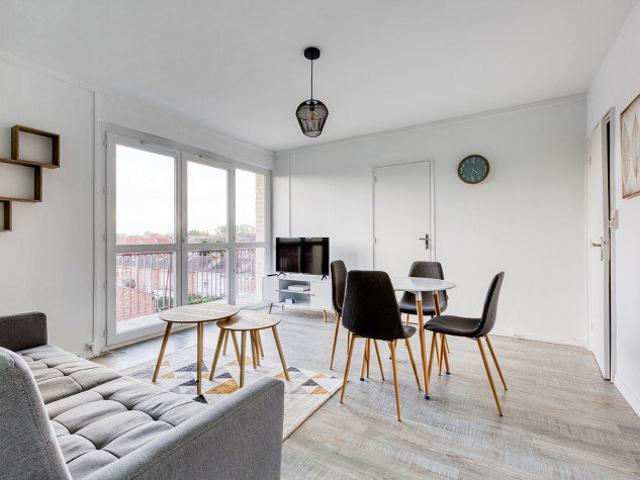 Appartement meublé 4 pièces 66 m²