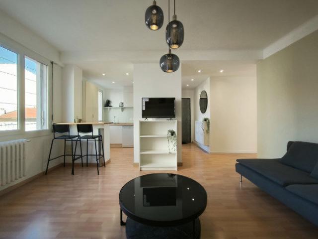 Appartement meublé 4 pièces 69 m²