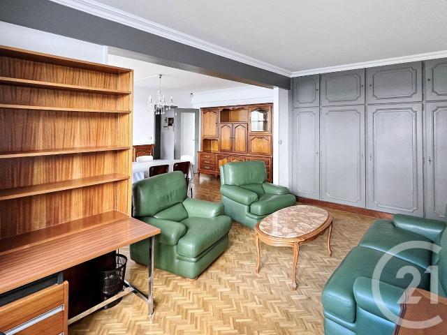 Appartement meublé 4 pièces 81 m²