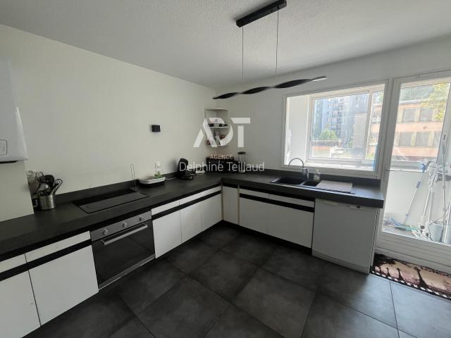 Appartement meublé 4 pièces 86 m²
