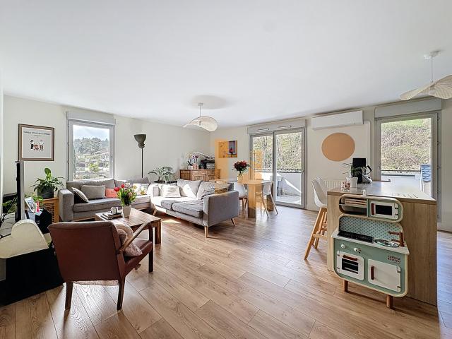 Appartement meublé 4 pièces 91 m²