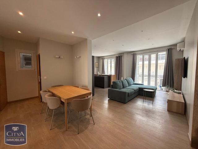 Appartement meublé 4 pièces 94 m²