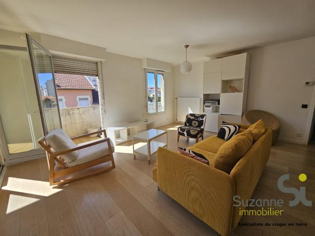 Appartement meublé 4 pièces 95 m²