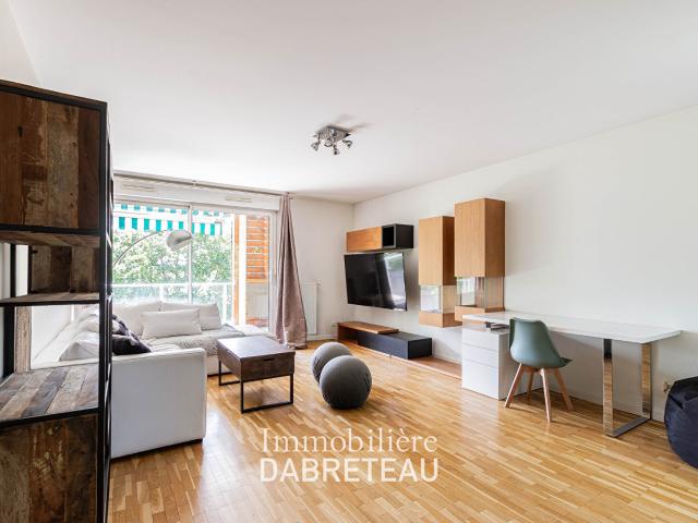 Appartement meublé 4 pièces 97 m²