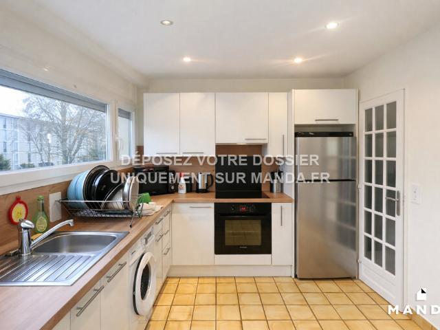 Appartement meublé 4 pièces 9 m²