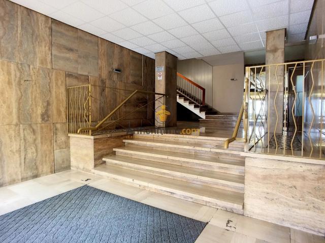Appartement meublé 5 pièces 107 m²