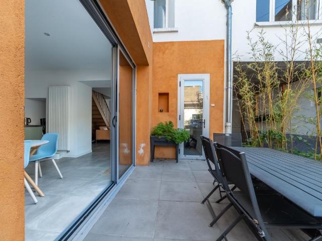 Appartement meublé 5 pièces 101 m²